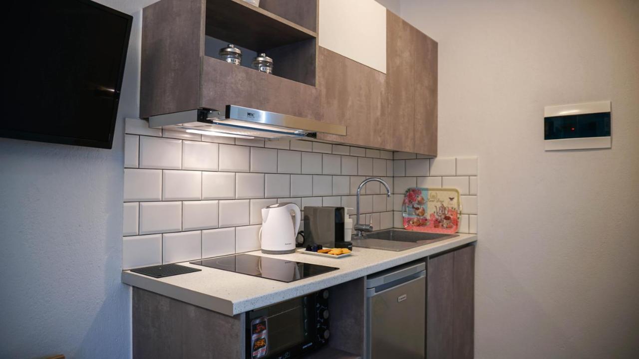 Ferienwohnung Enalia Luxury Living Nikiti  Exterior foto